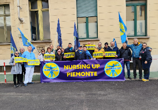 Città della salute, comparto sanitario manifesta davanti alle Molinette